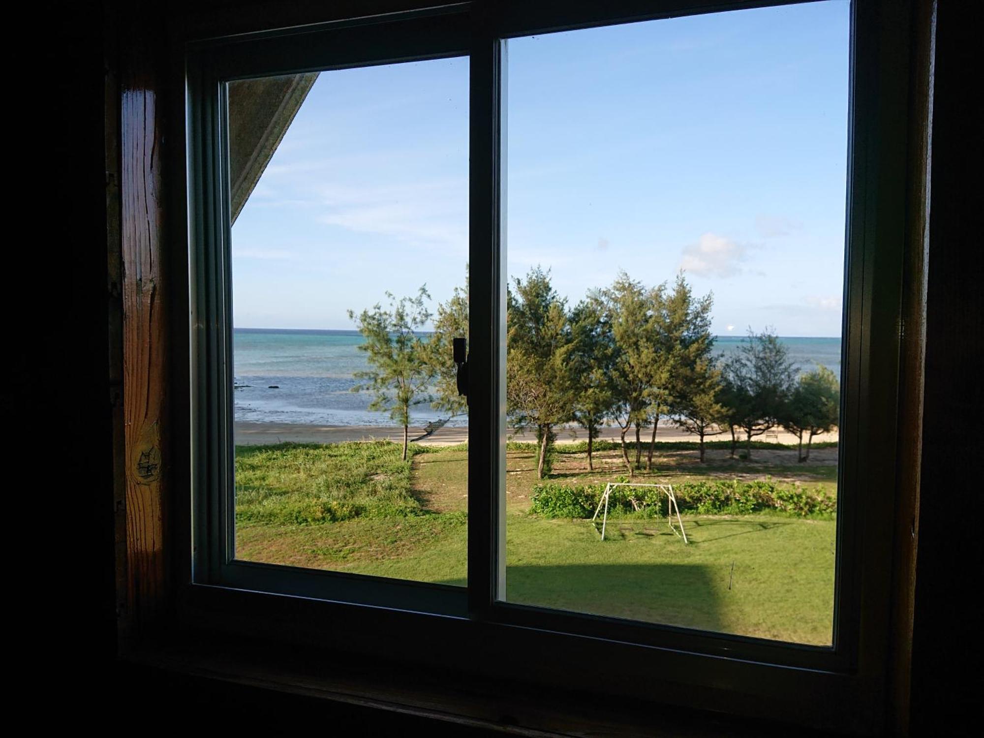 Garden Beach House Motobu Cameră foto